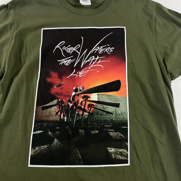 NWOT Roger Waters The Wall Live 2012 Tour T Shirt Men's Medium Green - Picture 3 of 11